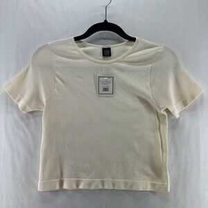 5B Style Top Womens Sz XL Seamless Crop Top Ribbed Short Sleeve Off White